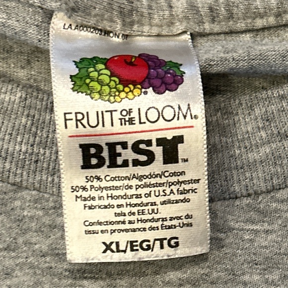Valley Forge Military Gray Spellout Tshirt Size XL Fruit of the Loom - Picture 2 of 4